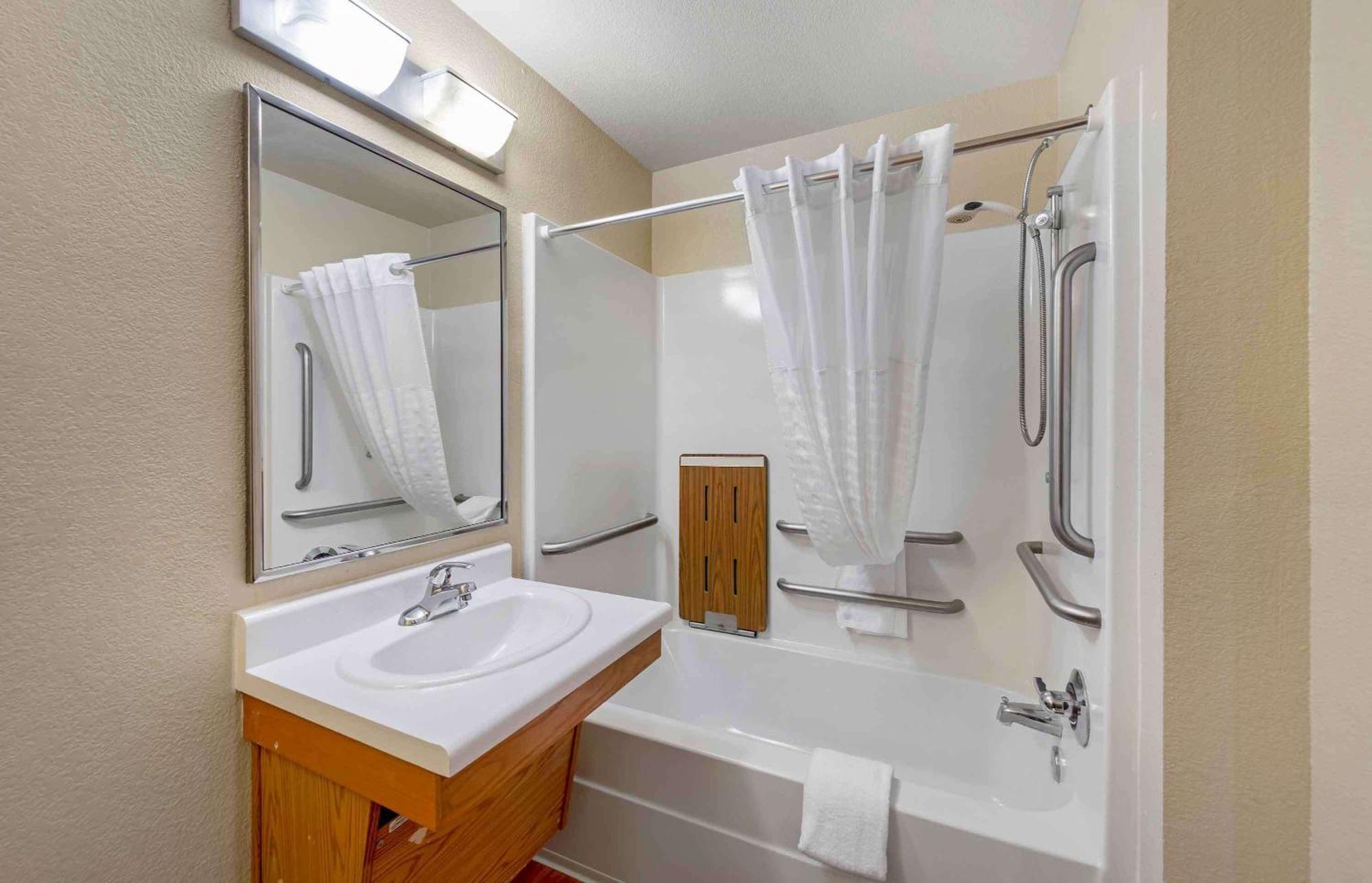 Extended Stay America Select Suites - Wichita - Airport Exteriér fotografie