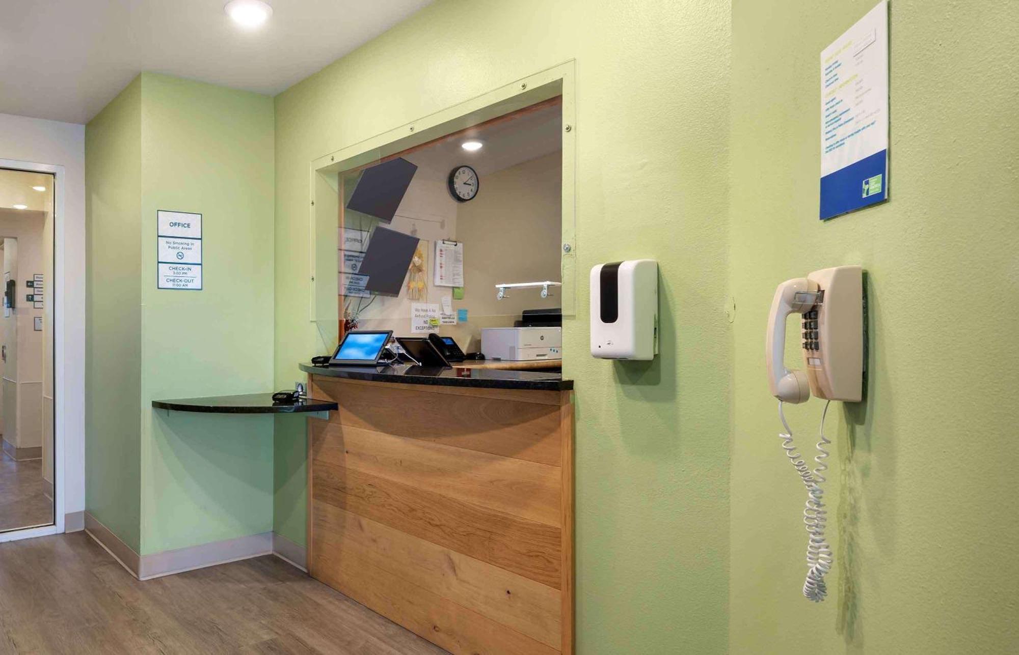 Extended Stay America Select Suites - Wichita - Airport Exteriér fotografie