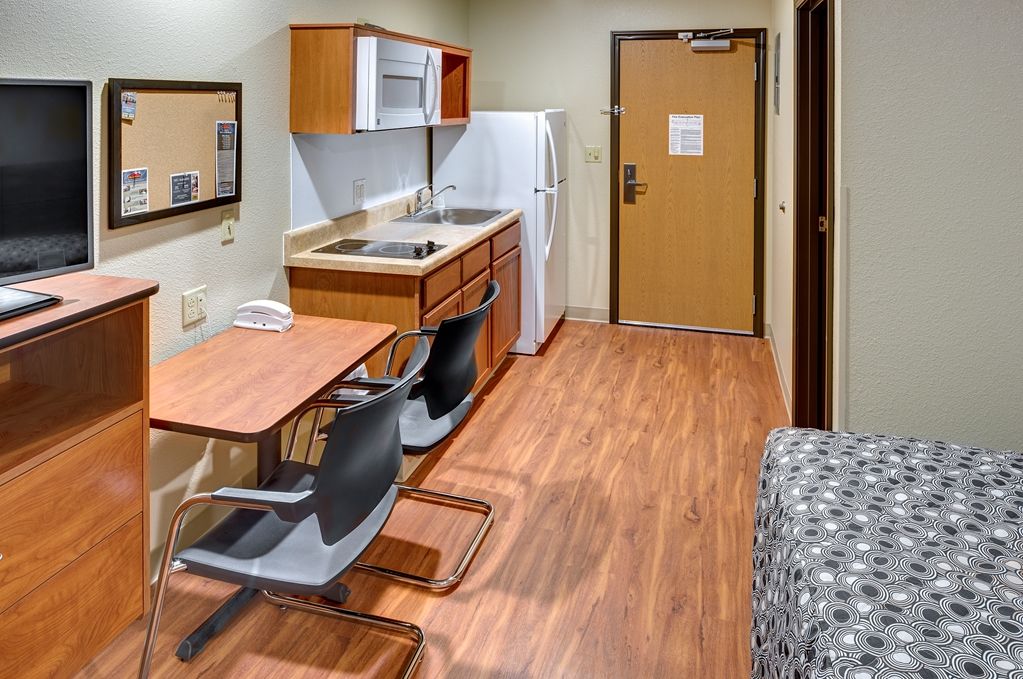 Extended Stay America Select Suites - Wichita - Airport Pokoj fotografie